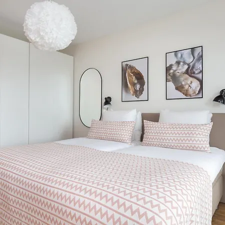 Bizstay Harbour Iii Scheveningen Appartement *