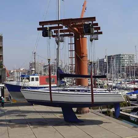 Bizstay Harbour Iii Scheveningen * La Haya