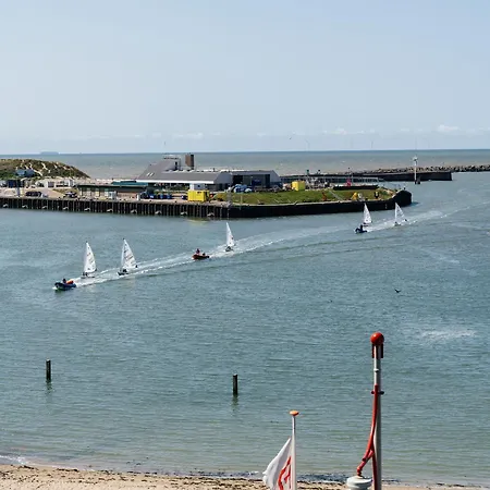 Bizstay Harbour Iii Scheveningen Den Haag