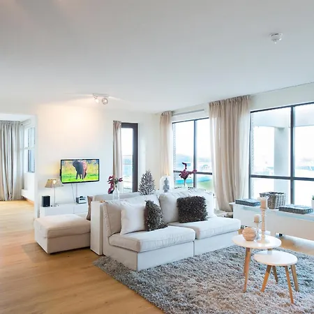 Bizstay Harbour Iii Scheveningen Appartement *